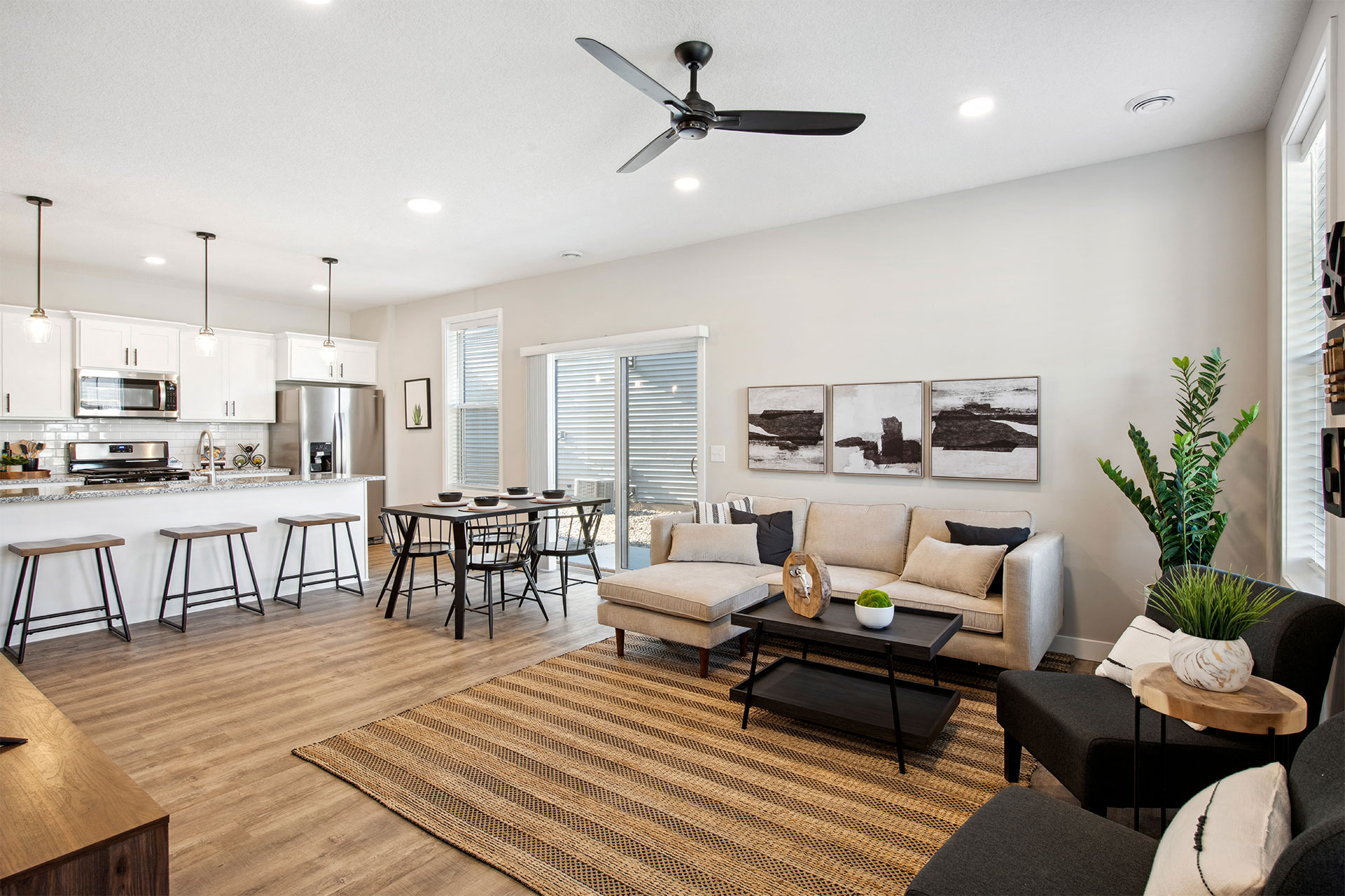 Canvas At Inver Grove Heights is a similar property to Avana Southview located in Inver Grove Heights